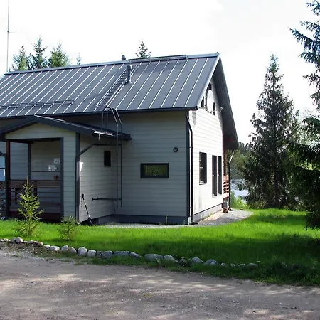 Semesterbostad Findomik Cottages *